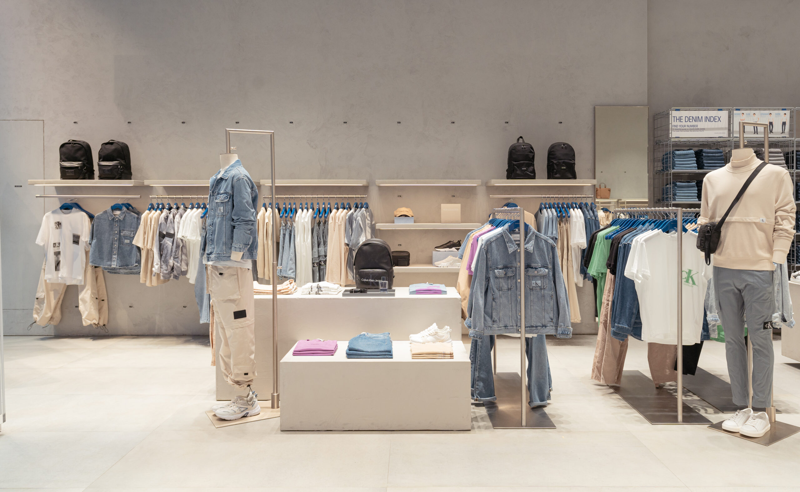 LEVA Marketing Management | Capturing Calvin Klein’s New Store At The Dubai Mall