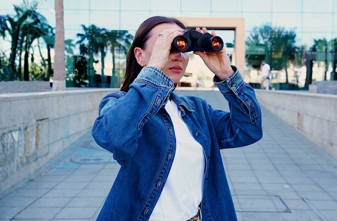 From Russia With Style: The Gold Apple Russian Community Campaign